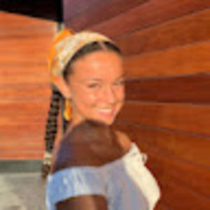 Meet your Posher, Allana